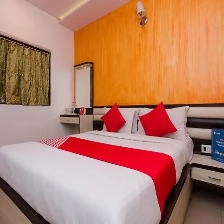 Oyo 7879 Golden Tulipz Boutique Hotel